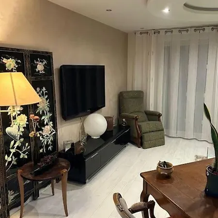 Appartement Charmant, Appartement, Parking Gratuit *